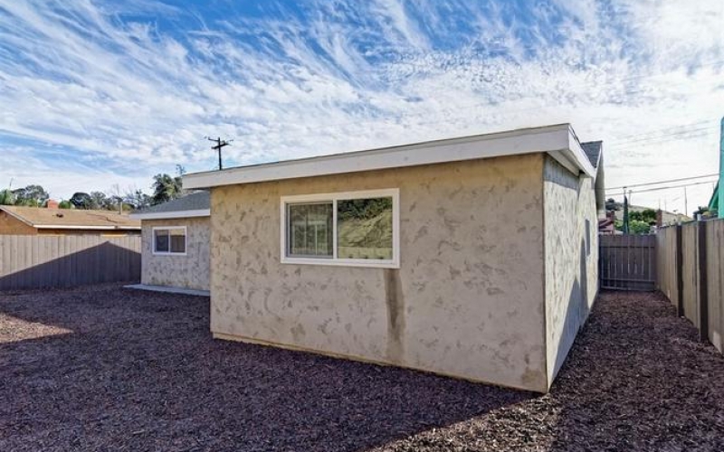 genMid.180066473_24_0