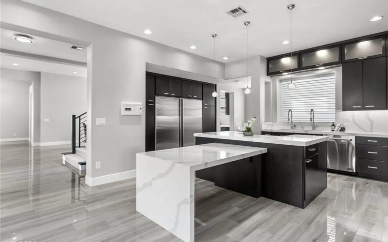 Grand Las Vegas Kitchen 2 (1)