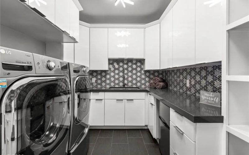 Grand Las Vegas Laundry