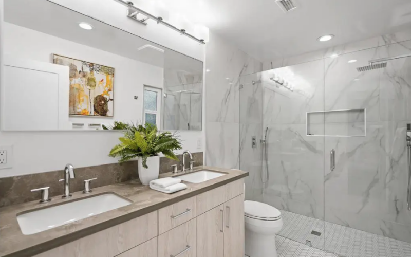 92117 Fix & Flip Bath 1