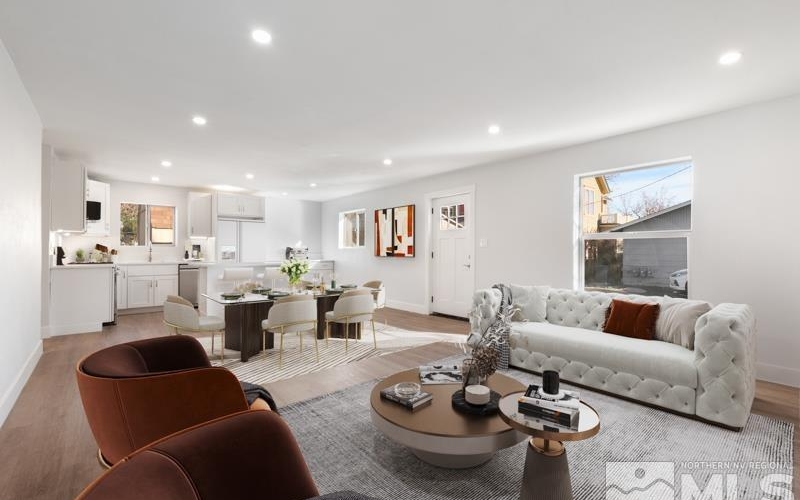 Reno Kithchen Living:kitchen VS