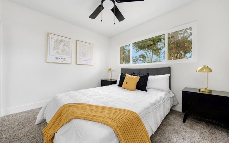 San Diego Condo Bed 5