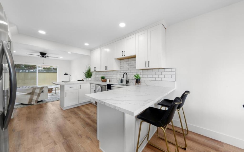 San Diego Condo Kitchen