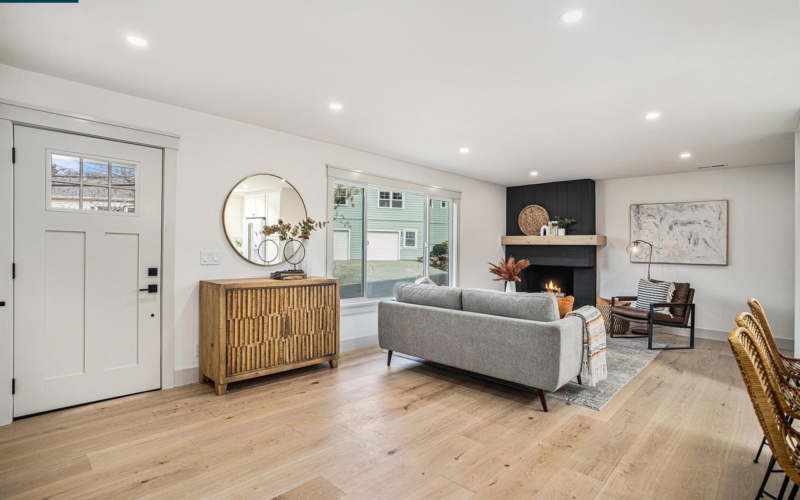 Summit Living Room