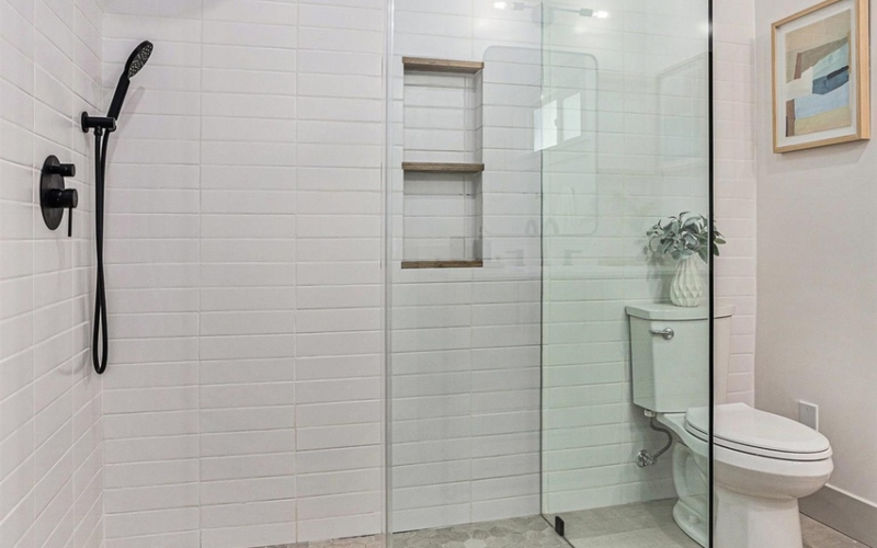Summit Shower