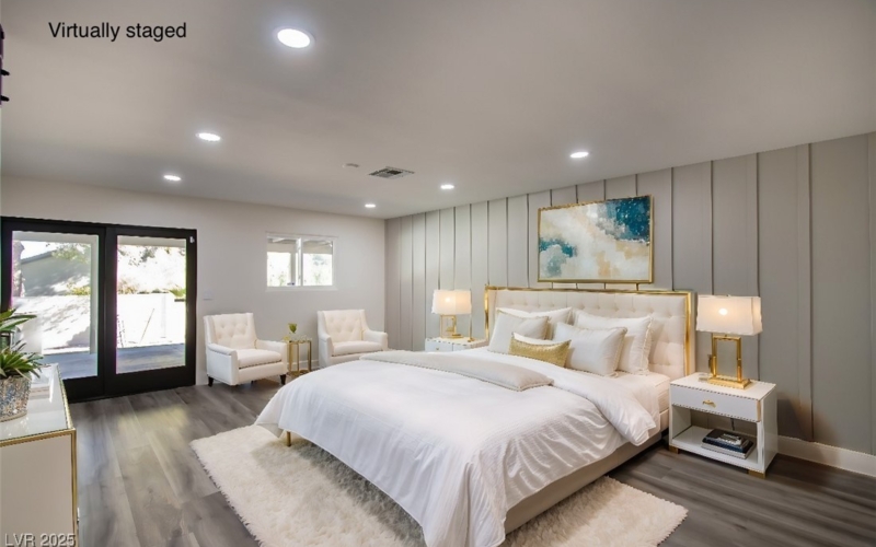 Las Vegas Bed Staged