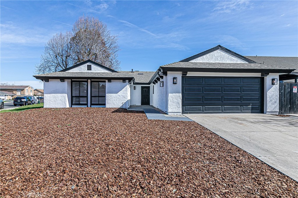 424 Chaparral St, Santa Maria, CA 93454 Front